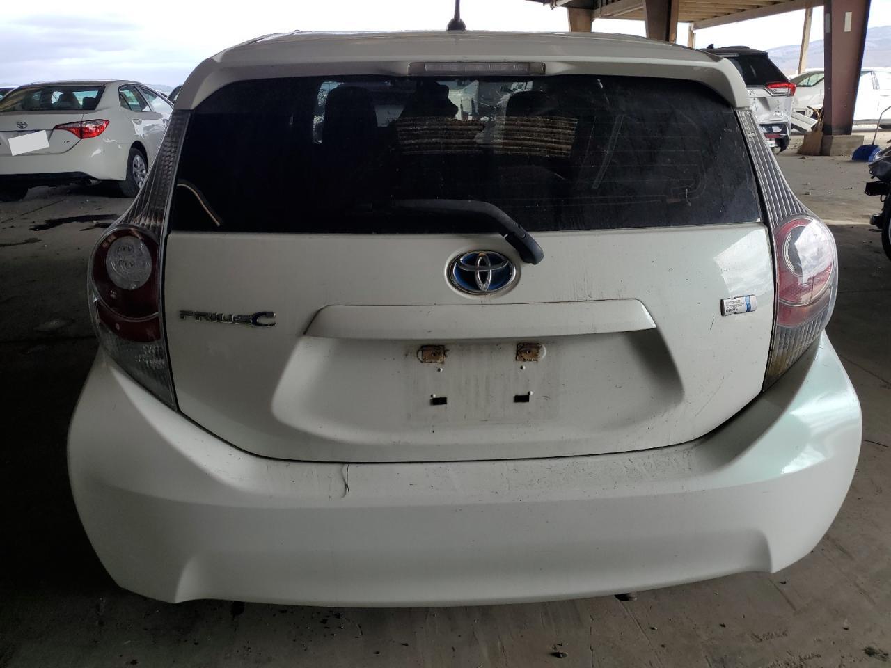 2012 Toyota Prius C VIN: JTDKDTB37C1521169 Lot: 82318165