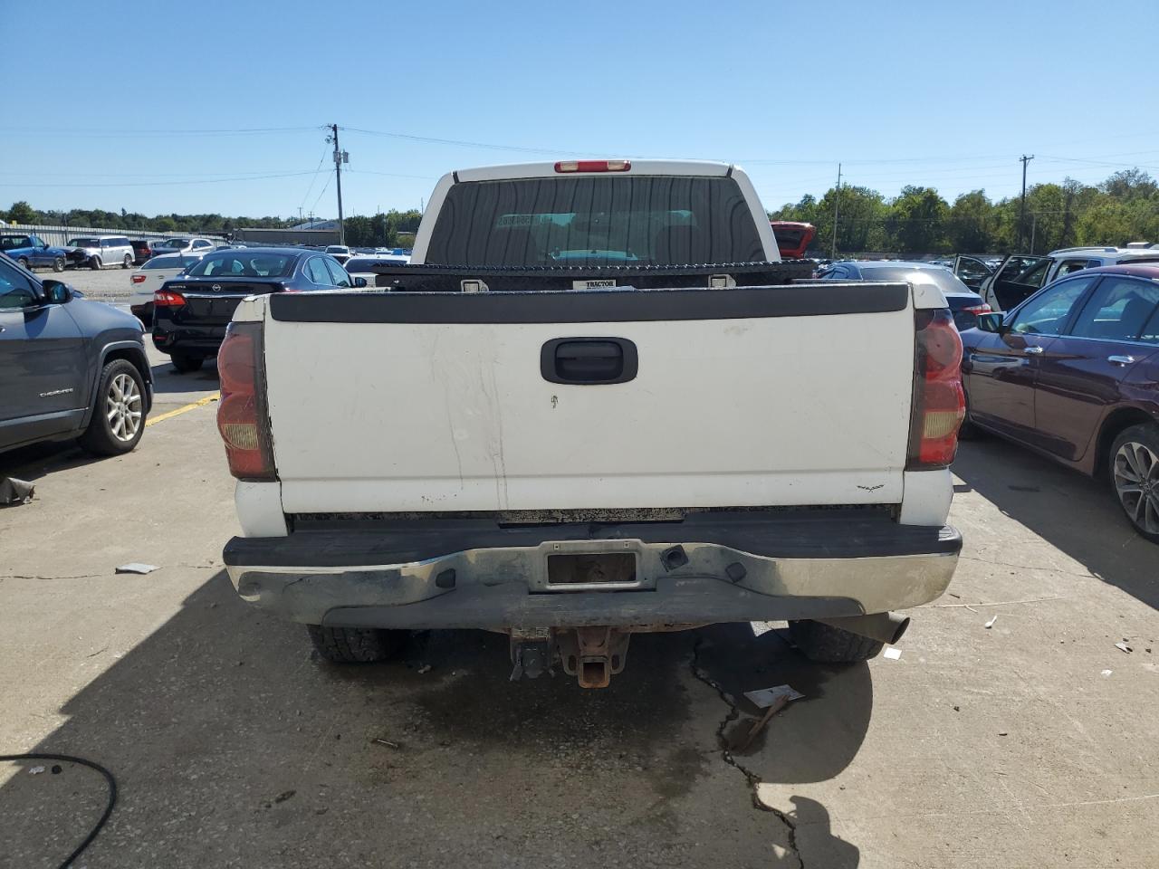 2004 Chevrolet Silverado K2500 Heavy Duty VIN: 1GCHK29U74E112639 Lot: 85643665