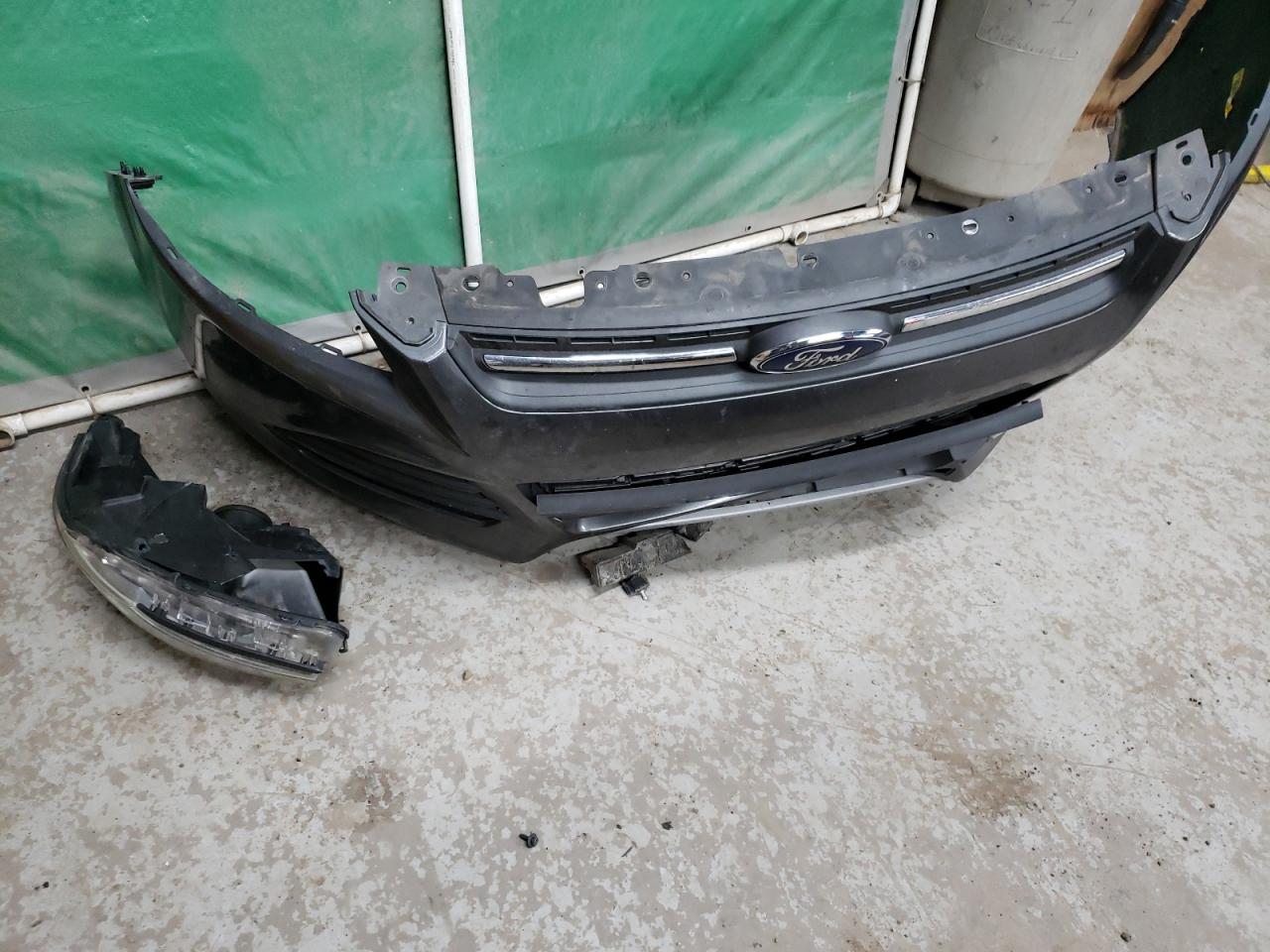 2016 Ford Escape Se VIN: 1FMCU9GX6GUA05663 Lot: 84879475