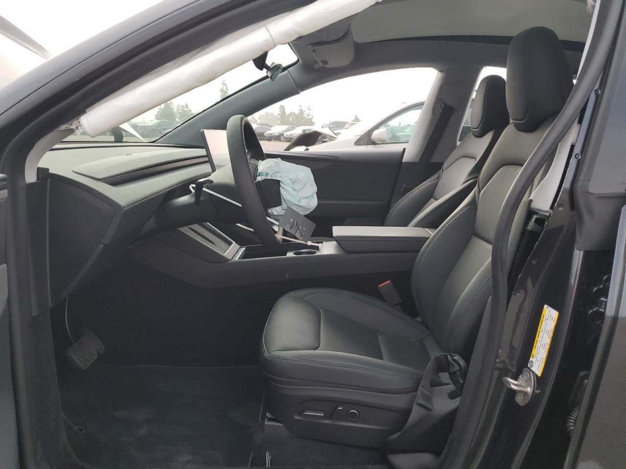 2026 Tesla Model Y VIN: 7SAYGDED5TF404728 Lot: 87310995