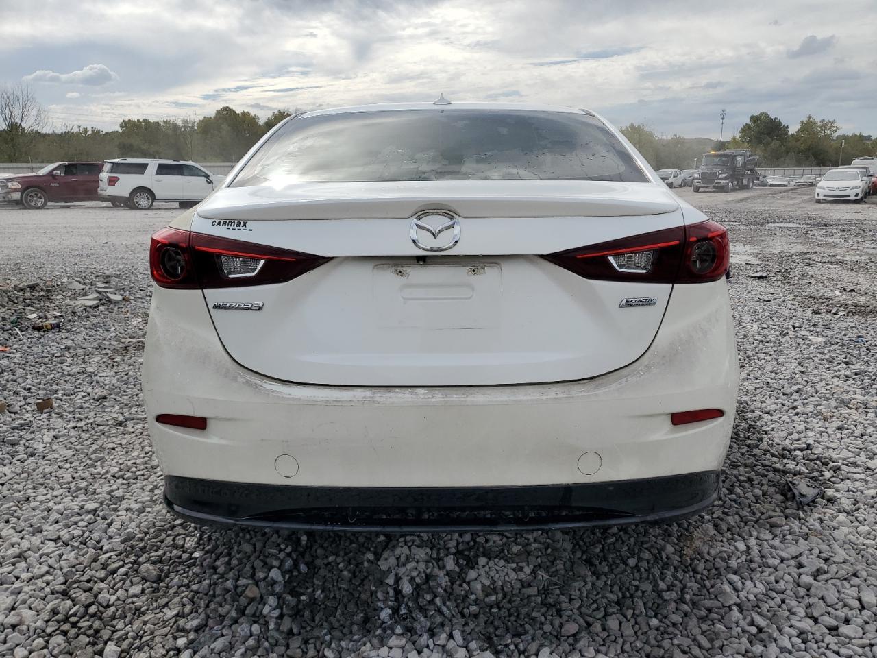 2015 Mazda 3 Touring VIN: JM1BM1V35F1219481 Lot: 84701225