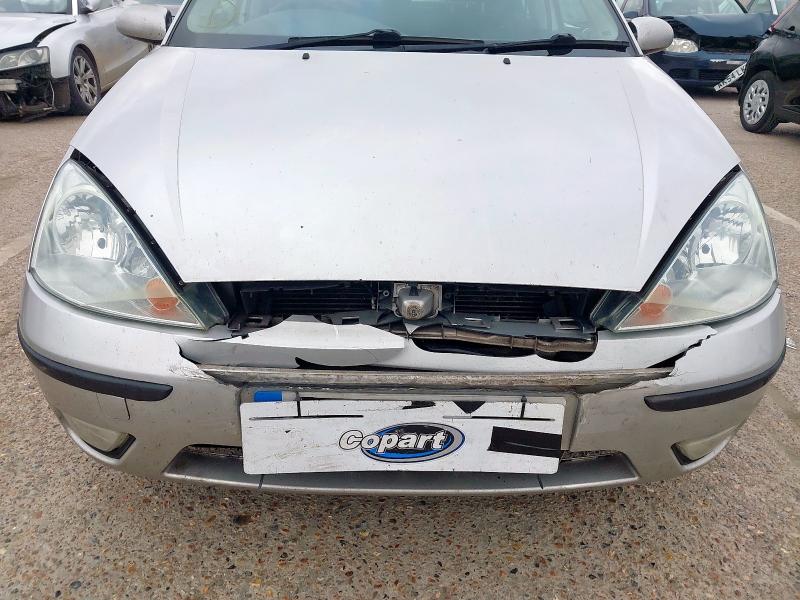 2004 FORD FOCUS 2.0 GHIA 5DR AUTO