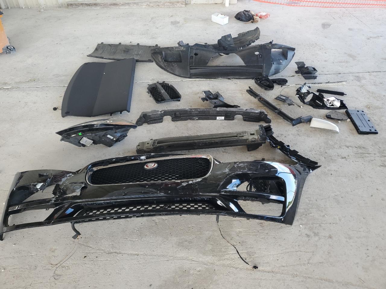 2018 Jaguar F-Pace Prestige VIN: SADCK2EV6JA248244 Lot: 84442525