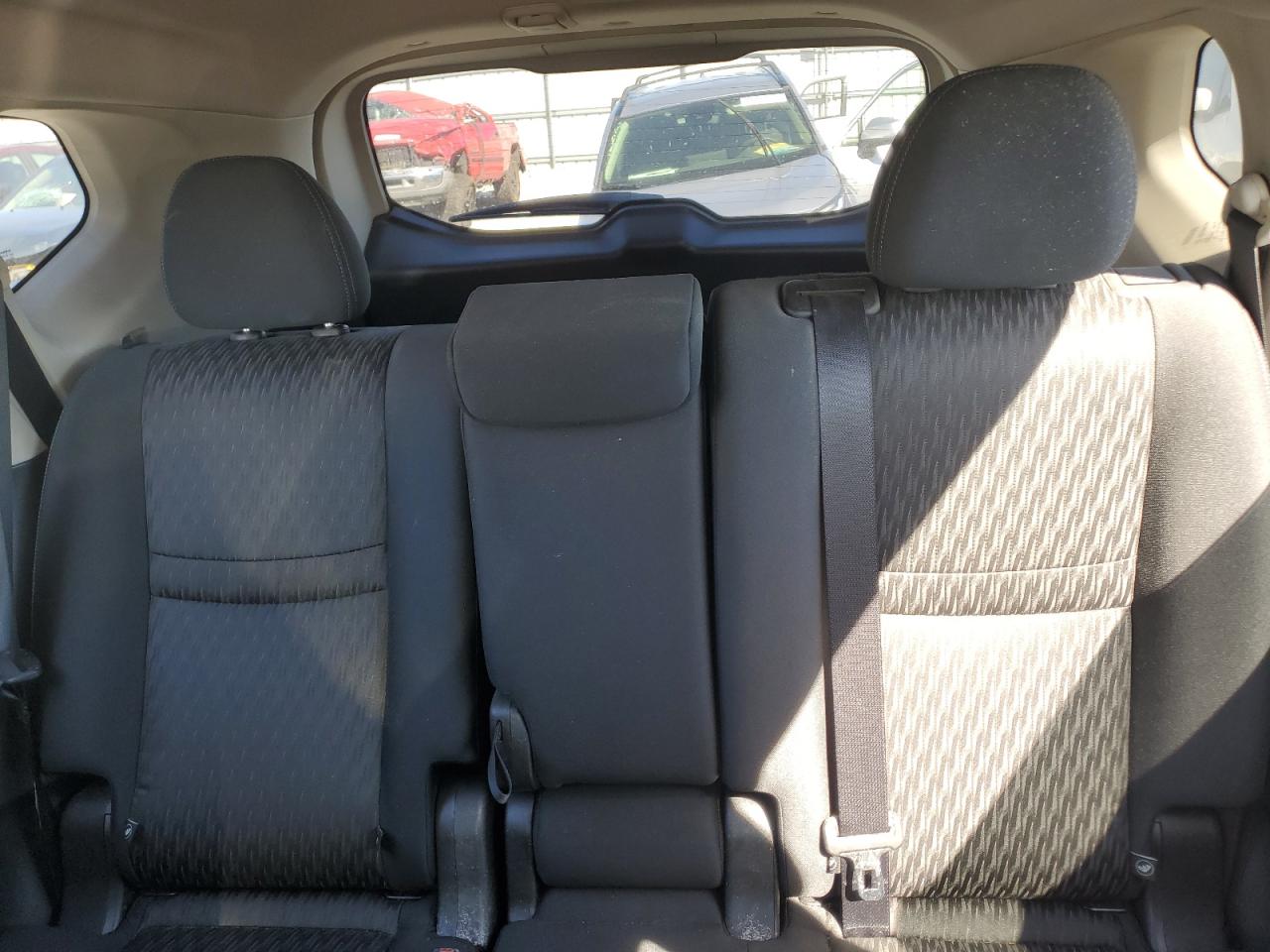 2019 Nissan Rogue S VIN: JN8AT2MV8KW398074 Lot: 85760525