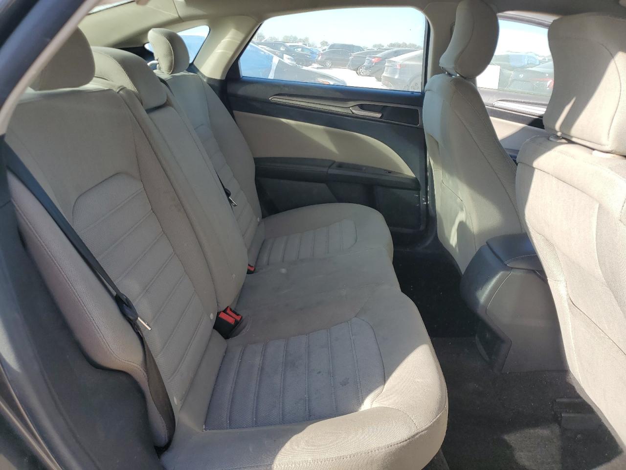 2018 Ford Fusion S VIN: 3FA6P0G72JR159649 Lot: 86789265