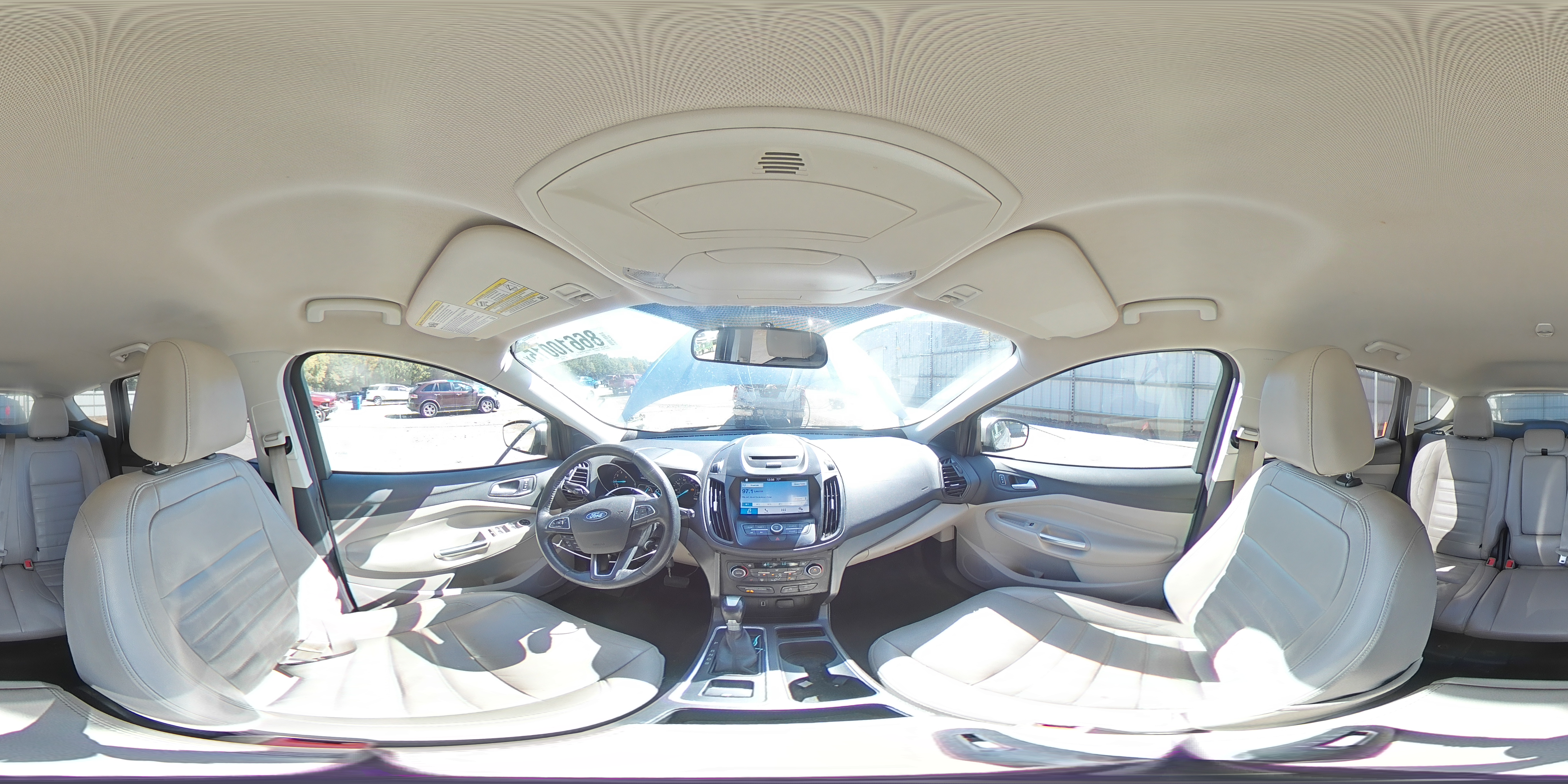 2017 Ford Escape Se VIN: 1FMCU0GD8HUC18360 Lot: 86610015