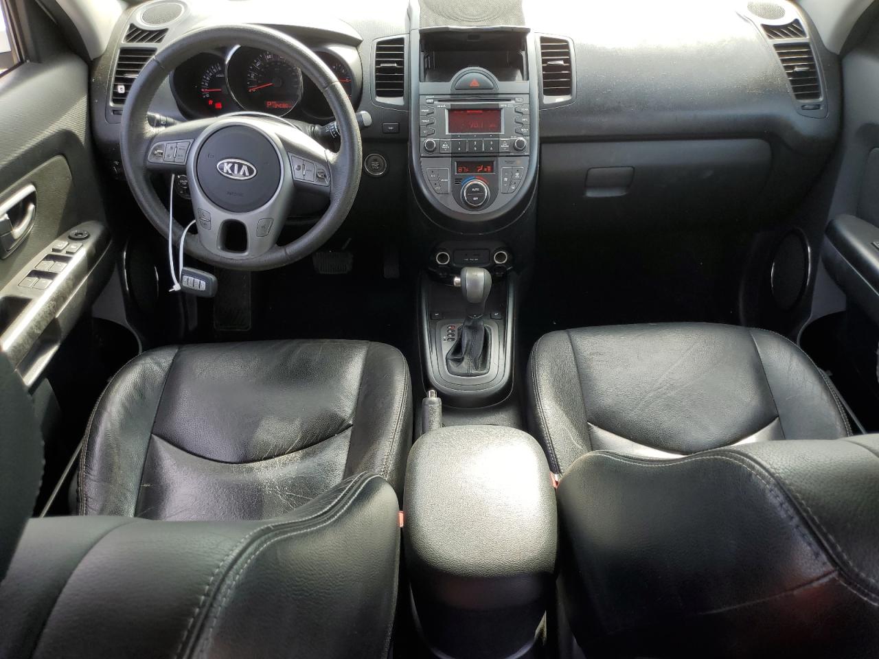 2011 Kia Soul + VIN: KNDJT2A20B7727236 Lot: 85508045