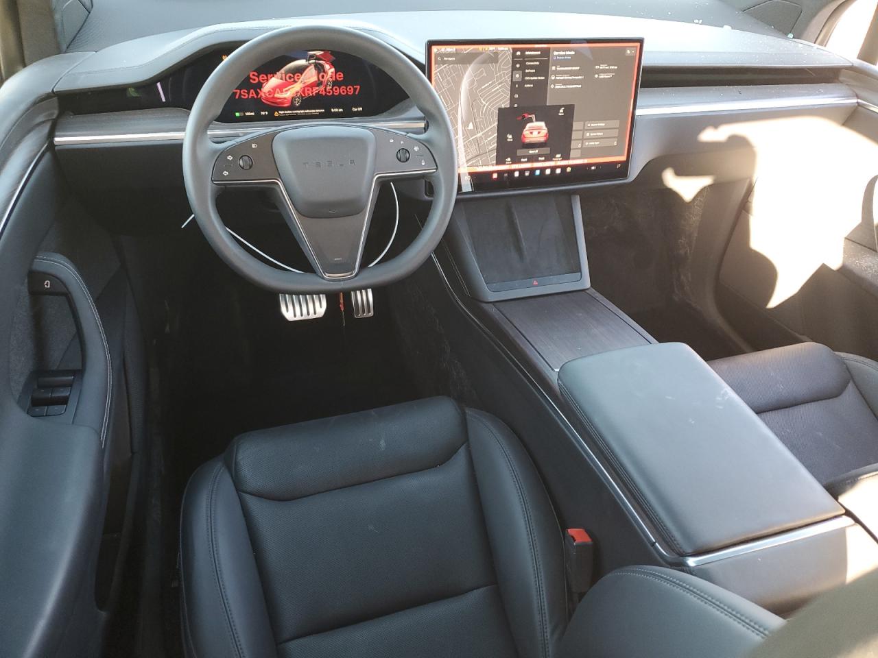 2024 Tesla Model X VIN: 7SAXCAE5XRF459697 Lot: 90097105