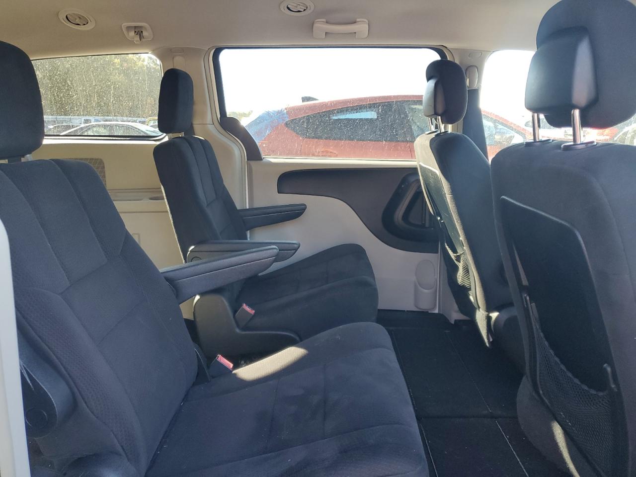 2011 Chrysler Town & Country Touring VIN: 2A4RR5DG8BR702796 Lot: 89484495