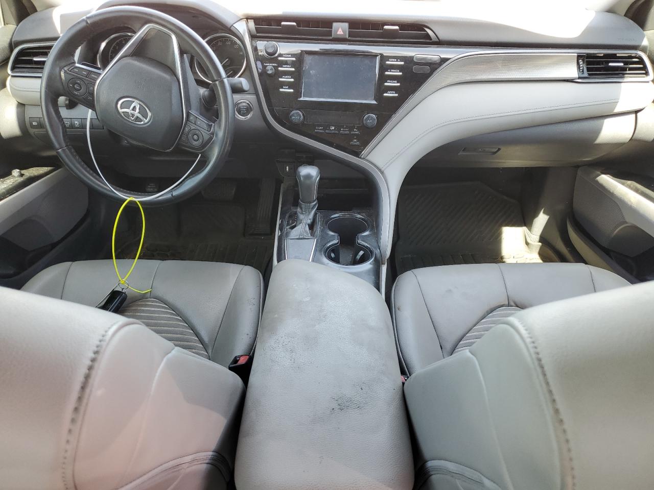 2019 Toyota Camry L VIN: 4T1B11HK7KU743134 Lot: 84521615