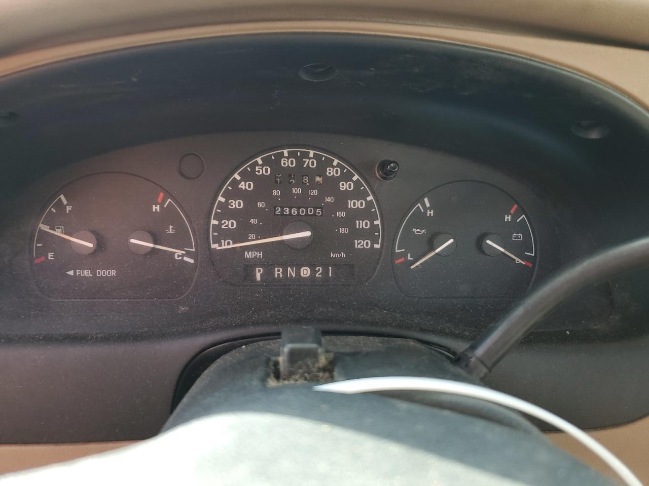 1999 Ford Ranger VIN: 1FTYR10V4XTA84276 Lot: 89932915