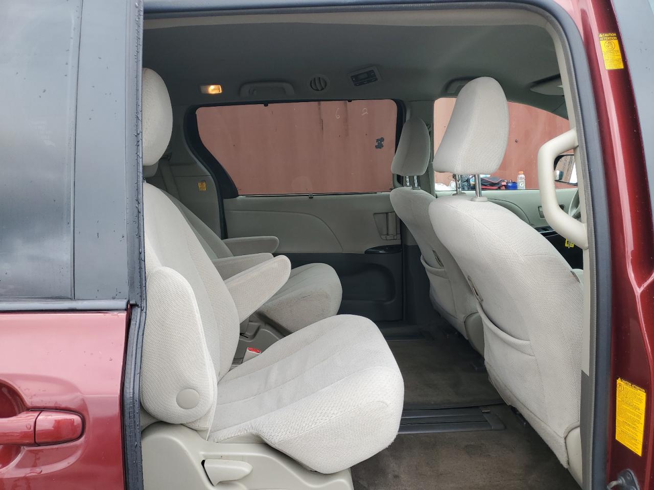 2013 Toyota Sienna Le VIN: 5TDKK3DCXDS296723 Lot: 85757685