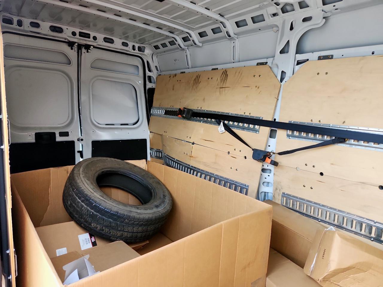 2024 Ram Promaster 2500 2500 High VIN: 3C6LRVDG8RE108885 Lot: 84892925