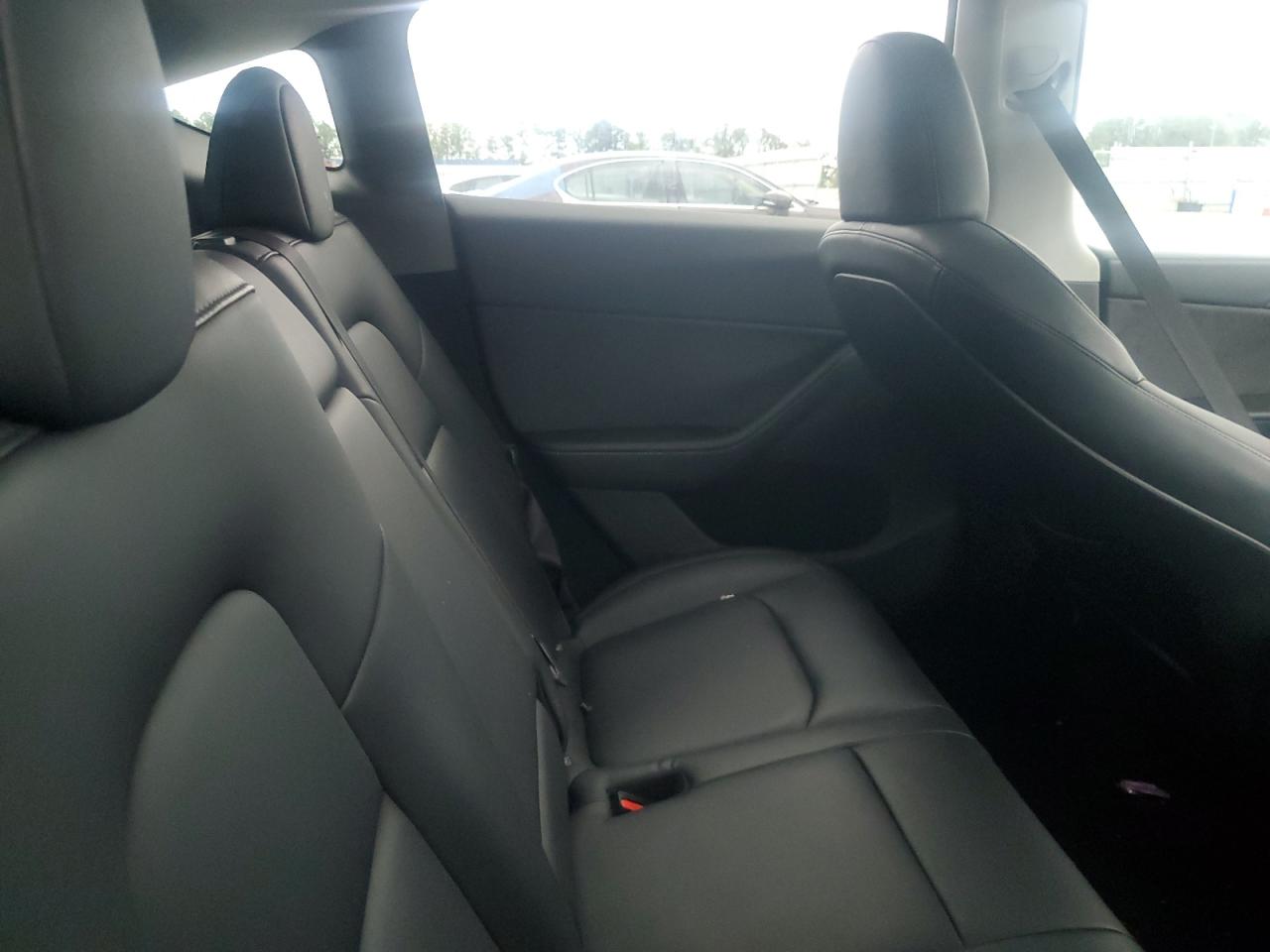 2023 Tesla Model Y VIN: 7SAYGDEEXPA146041 Lot: 85263755