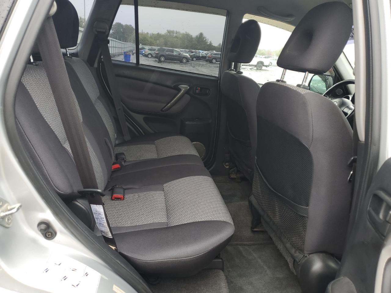 2004 Toyota Rav4 VIN: JTEHD20V340010599 Lot: 86646155