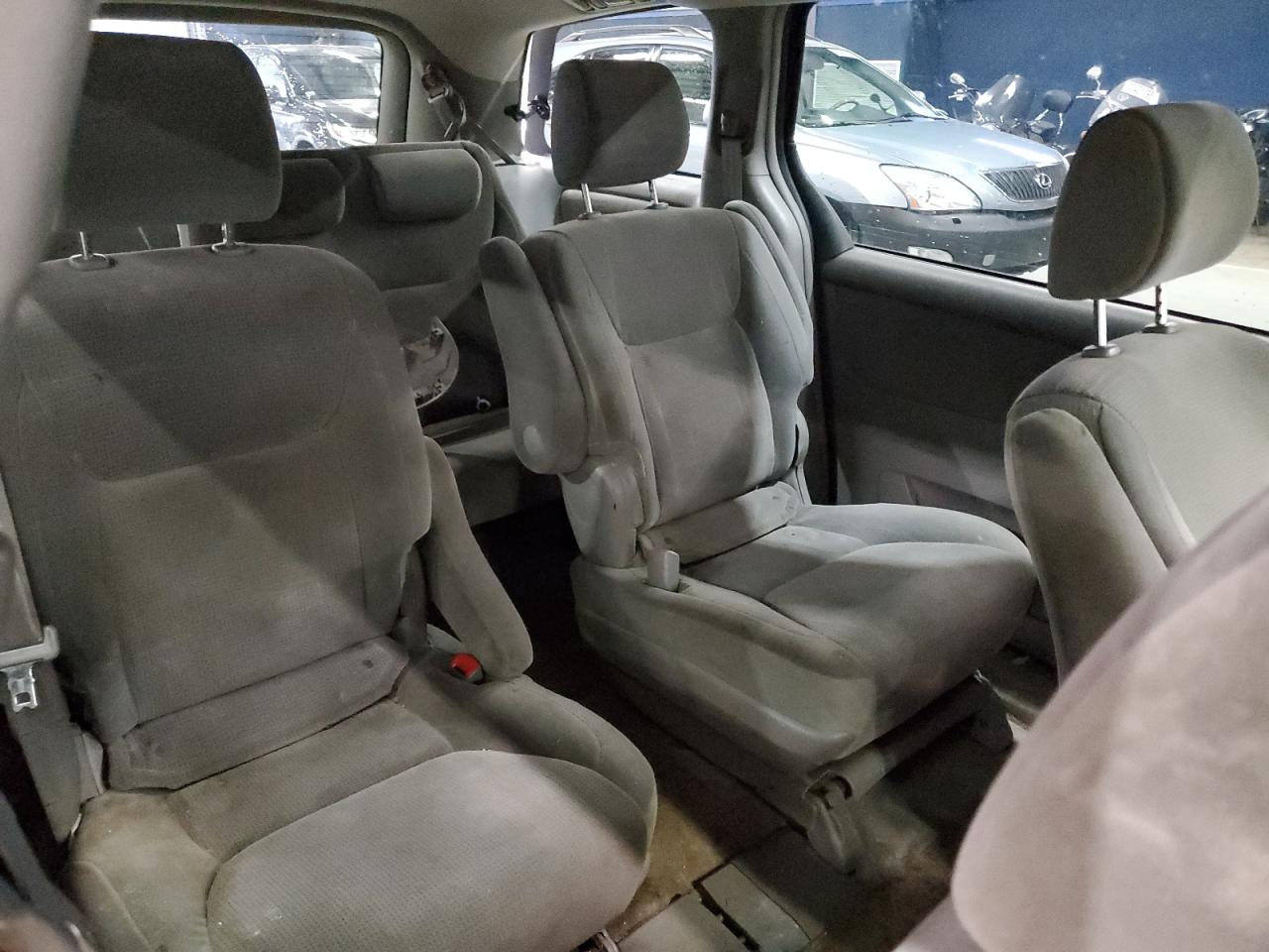 2005 Toyota Sienna Le VIN: 5TDBA23C05S048531 Lot: 84935605