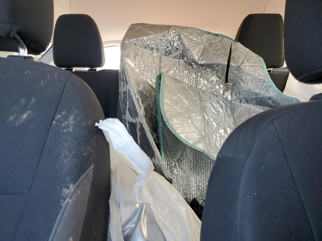 2015 Ford Escape S VIN: 1FMCU0F7XFUB59028 Lot: 82492875