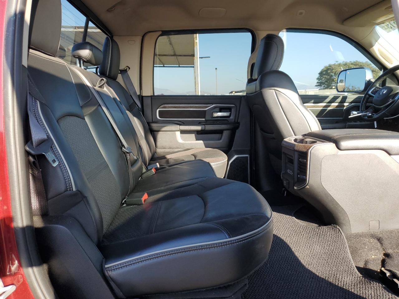 2020 Ram 2500 Laramie VIN: 3C6UR5FJ0LG163727 Lot: 90127615