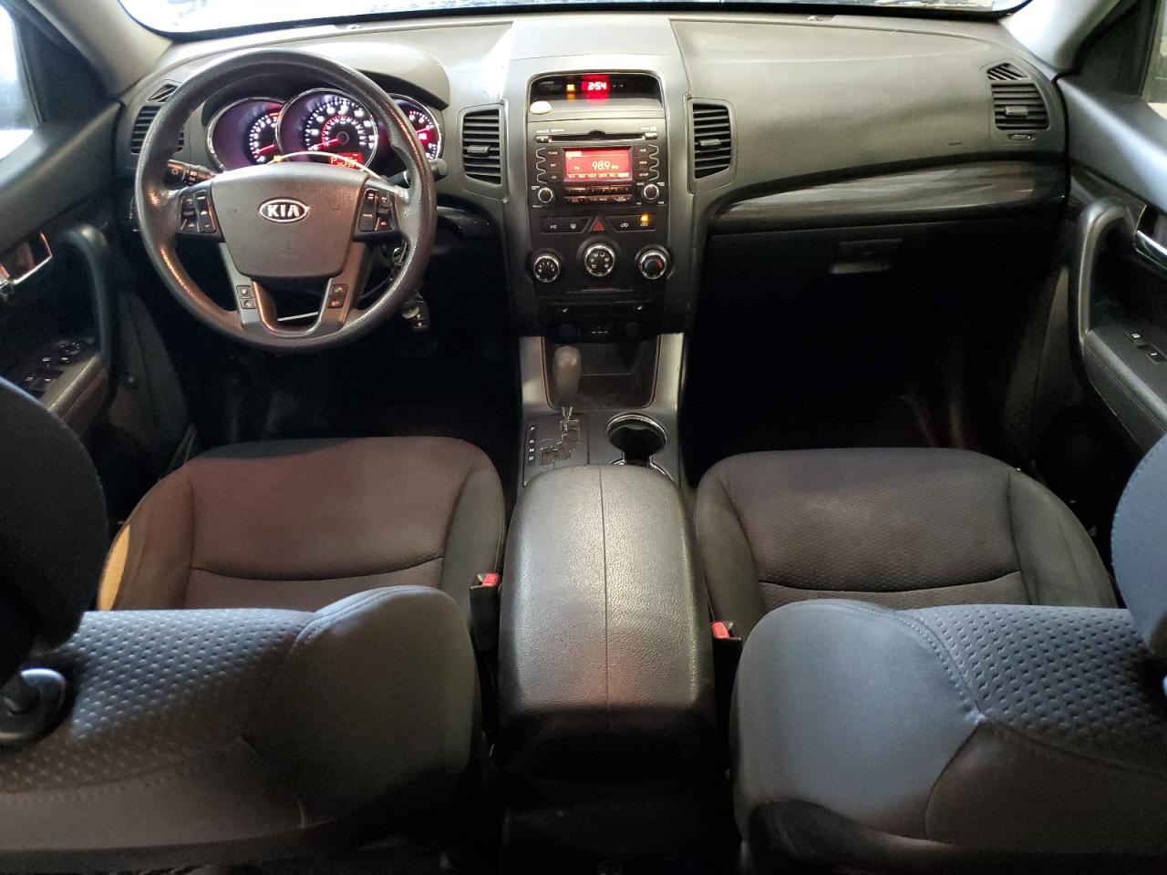 2011 Kia Sorento Base VIN: 5XYKT3A10BG161261 Lot: 82380035