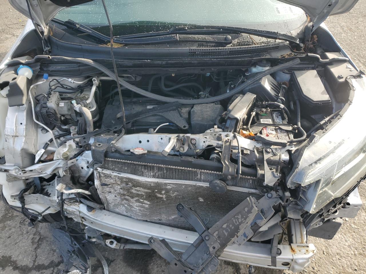 2016 Honda Cr-V Lx VIN: 2HKRM4H3XGH690788 Lot: 82458305