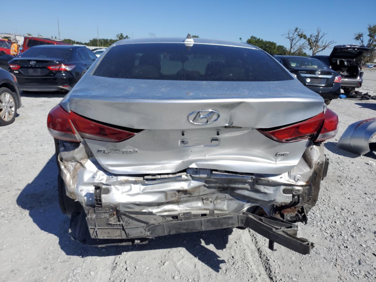 2017 Hyundai Elantra Se VIN: KMHD74LF5HU074275 Lot: 82341035