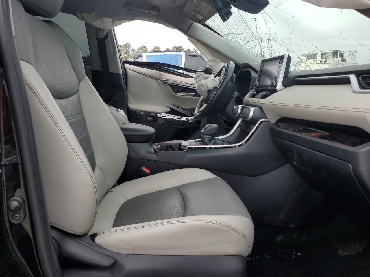 2019 Toyota Rav4 Limited VIN: 2T3Y1RFV4KW023593 Lot: 82382995