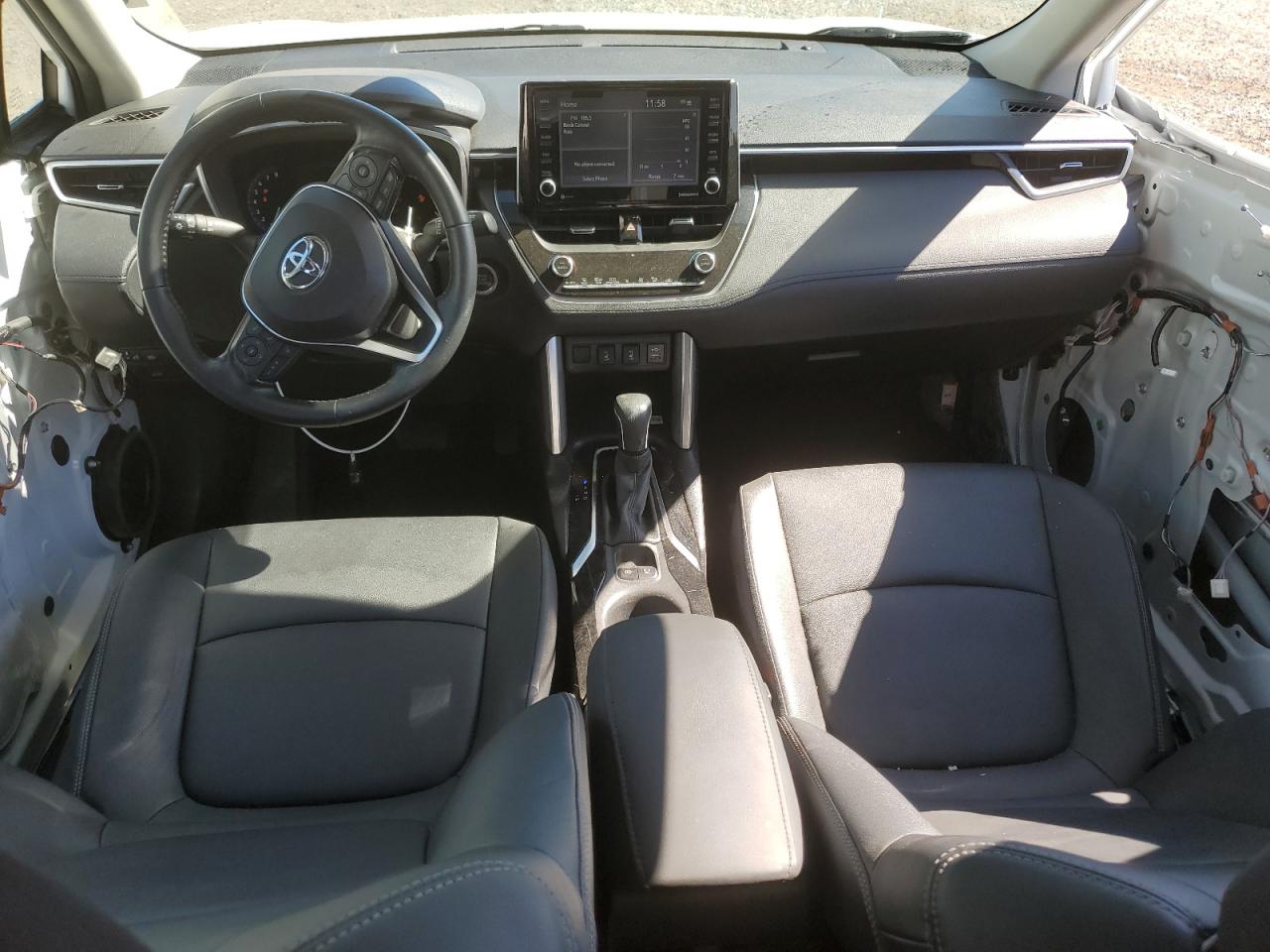 2022 Toyota Corolla Cross Xle VIN: 7MUDAAAG2NV023872 Lot: 82490075