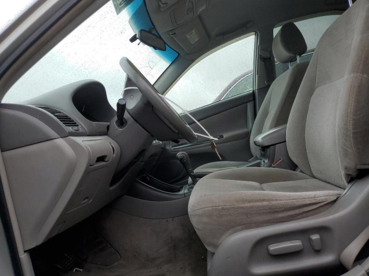 2003 Toyota Camry Le VIN: 4T1BE32K93U147999 Lot: 84926785