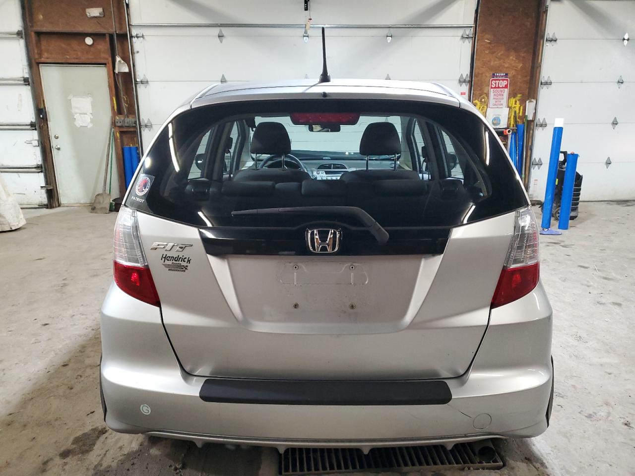 2013 Honda Fit VIN: JHMGE8H32DC080384 Lot: 90942465