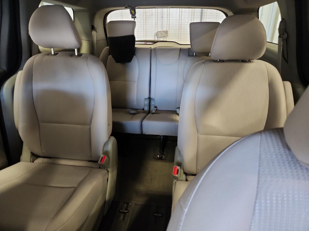 2019 Kia Sedona Lx VIN: KNDMB5C10K6523466 Lot: 90483765