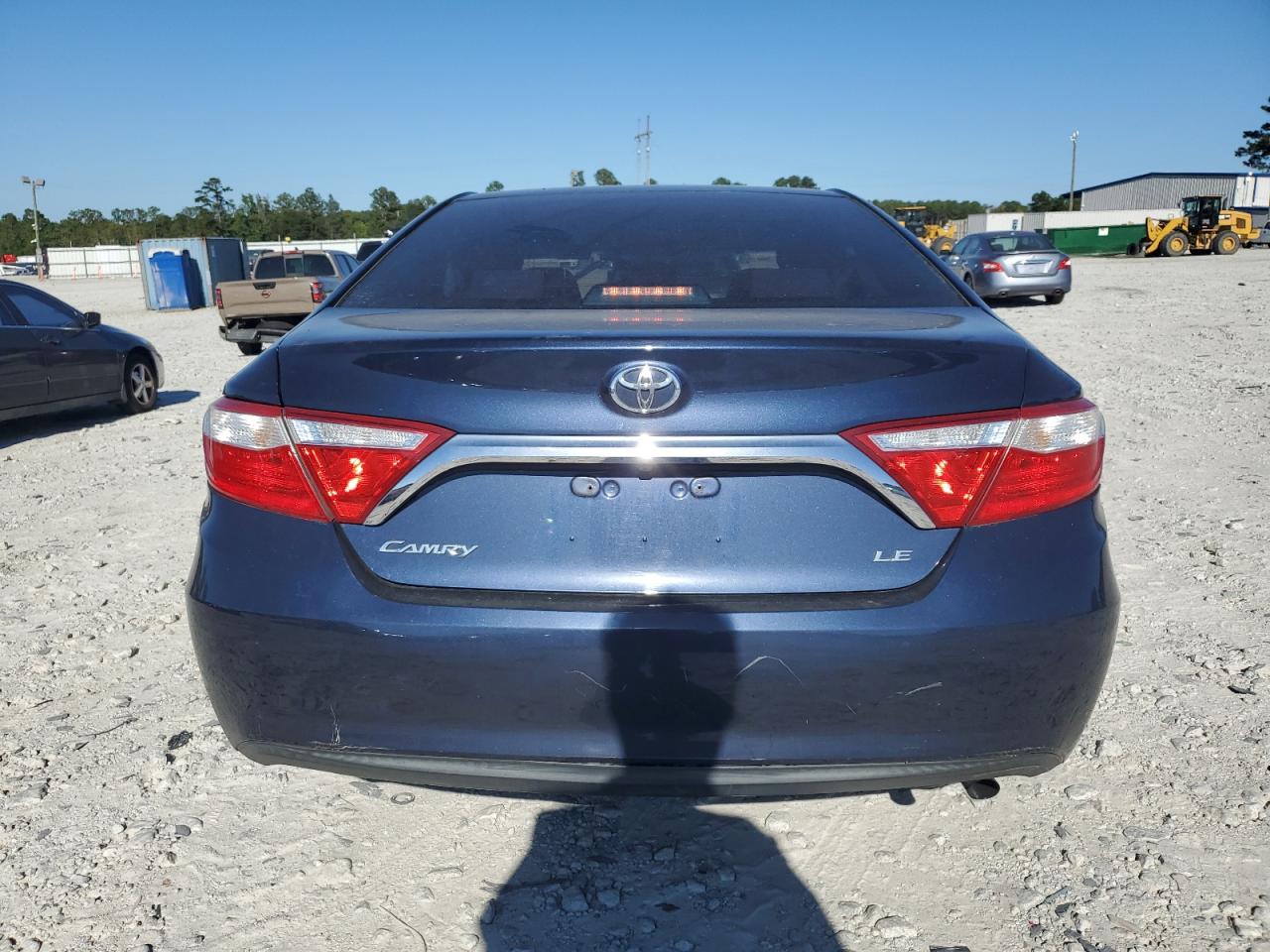 2016 Toyota Camry Le VIN: 4T1BF1FKXGU585271 Lot: 84659065