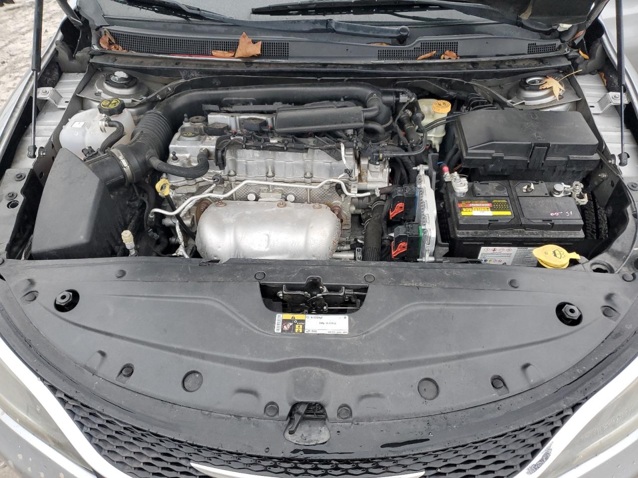 2015 Chrysler 200 Limited VIN: 1C3CCCABXFN600174 Lot: 89632465