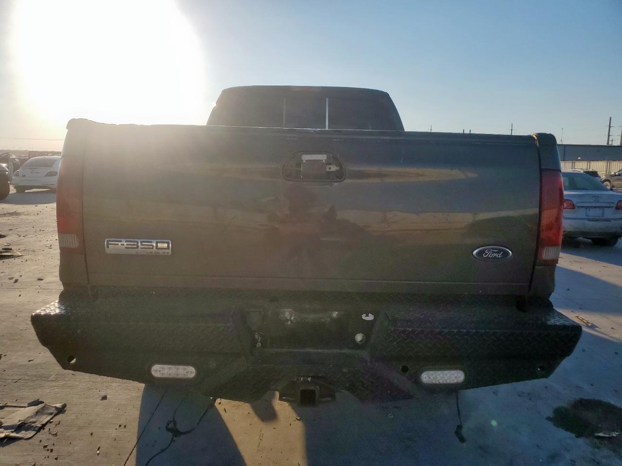 2006 Ford F350 Srw Super Duty VIN: 1FTWW31P16EC70369 Lot: 86329735