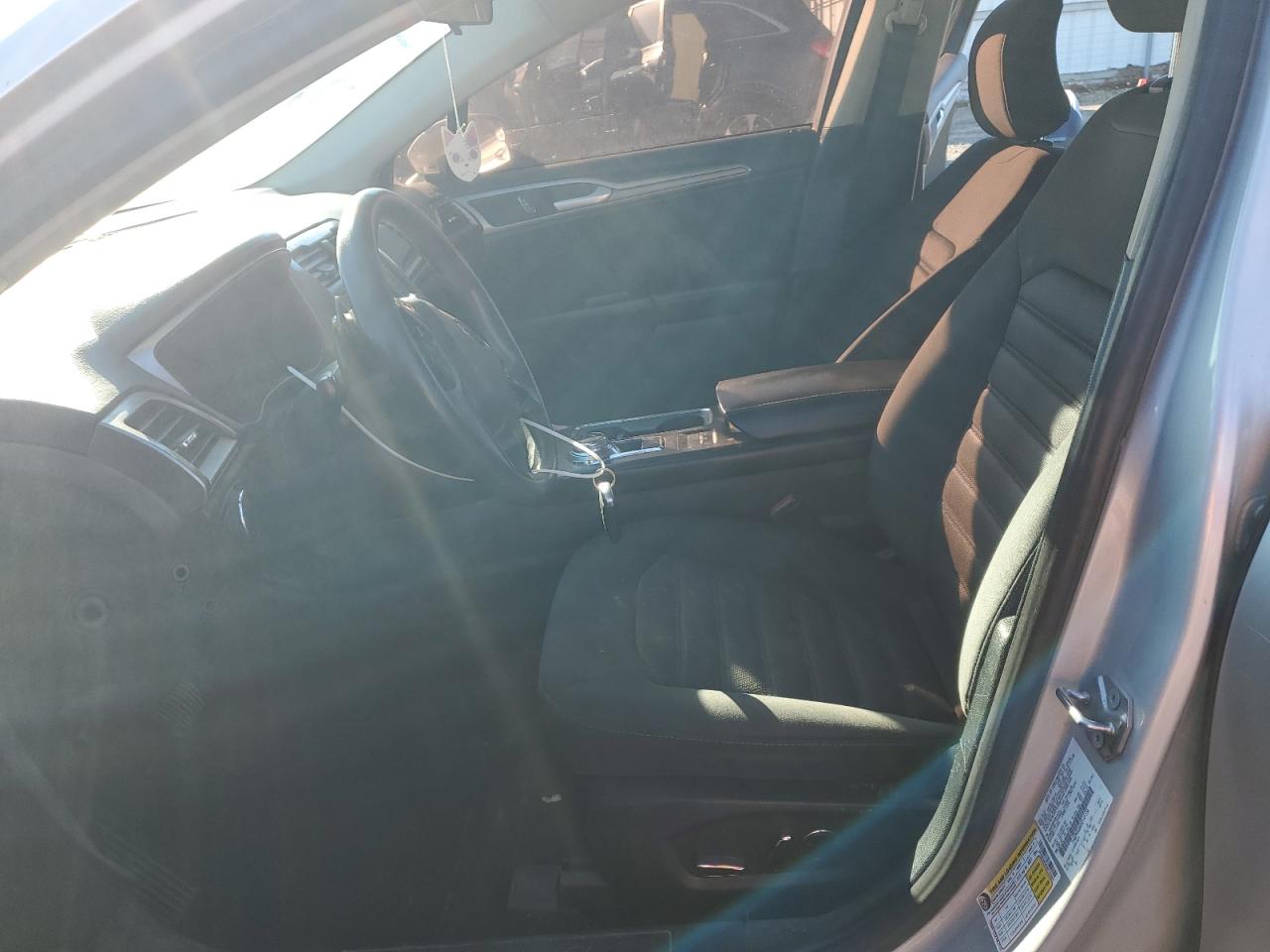 2017 Ford Fusion Se VIN: 3FA6P0HD4HR145556 Lot: 87181455