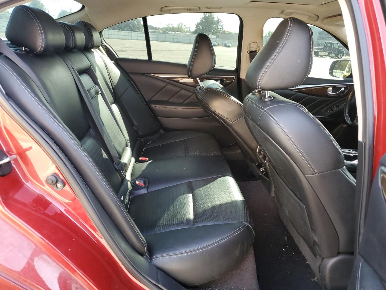 2014 Infiniti Q50 Hybrid Premium VIN: JN1AV7AR7EM700189 Lot: 82411205