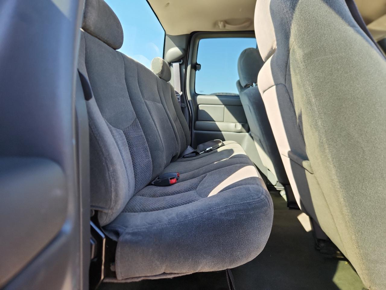 2004 Chevrolet Silverado K2500 Heavy Duty VIN: 1GCHK29U54E304416 Lot: 84572925