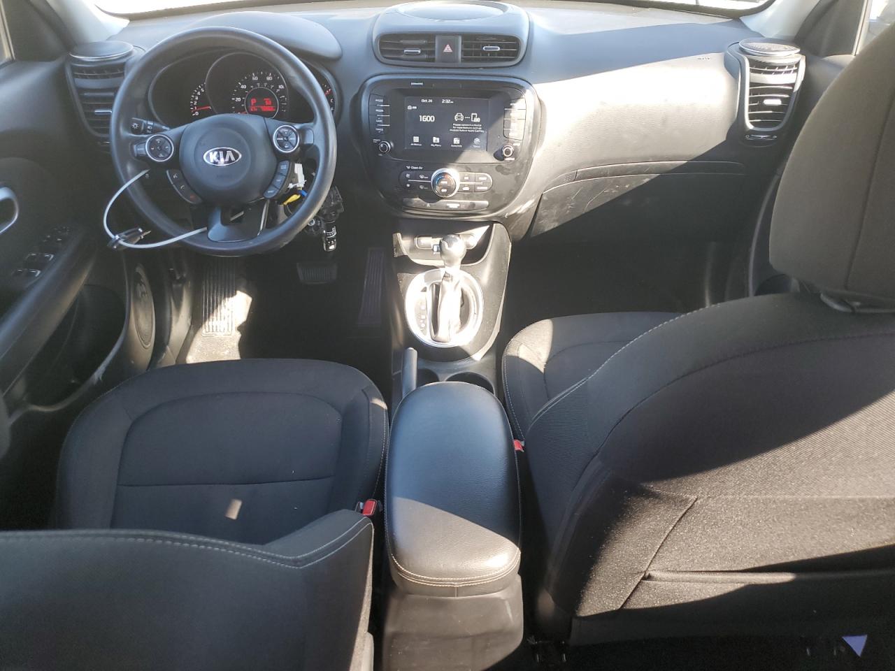 2018 Kia Soul + VIN: KNDJP3A55J7594024 Lot: 82743515