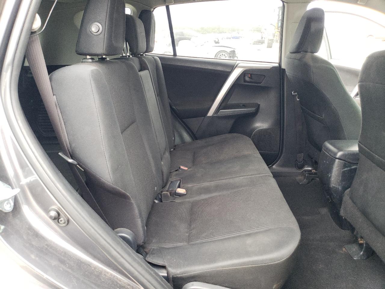 2016 Toyota Rav4 Le VIN: JTMZFREV4GJ076677 Lot: 82197855