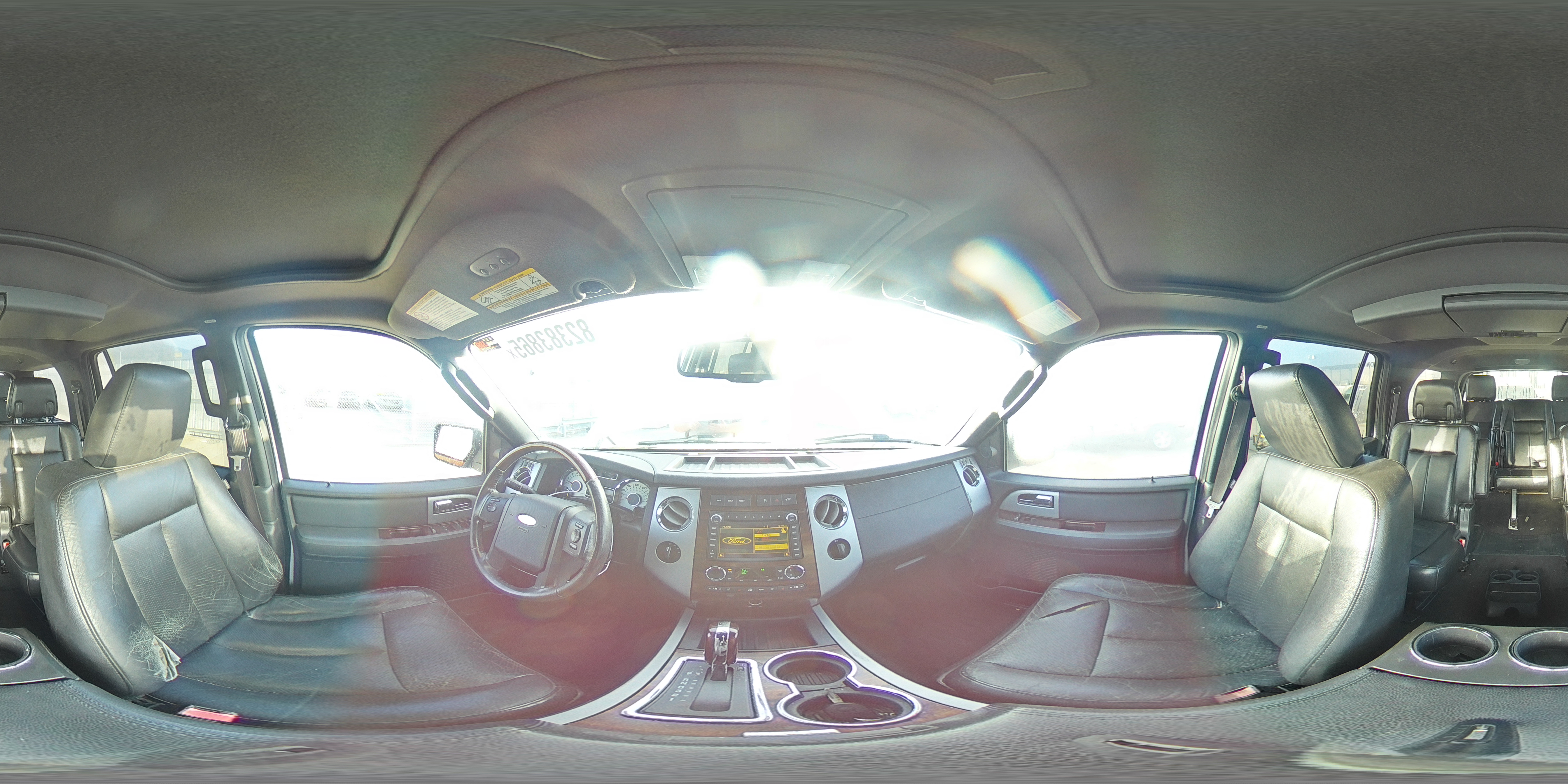 2010 Ford Expedition Limited VIN: 1FMJU2A51AEB52352 Lot: 82383865