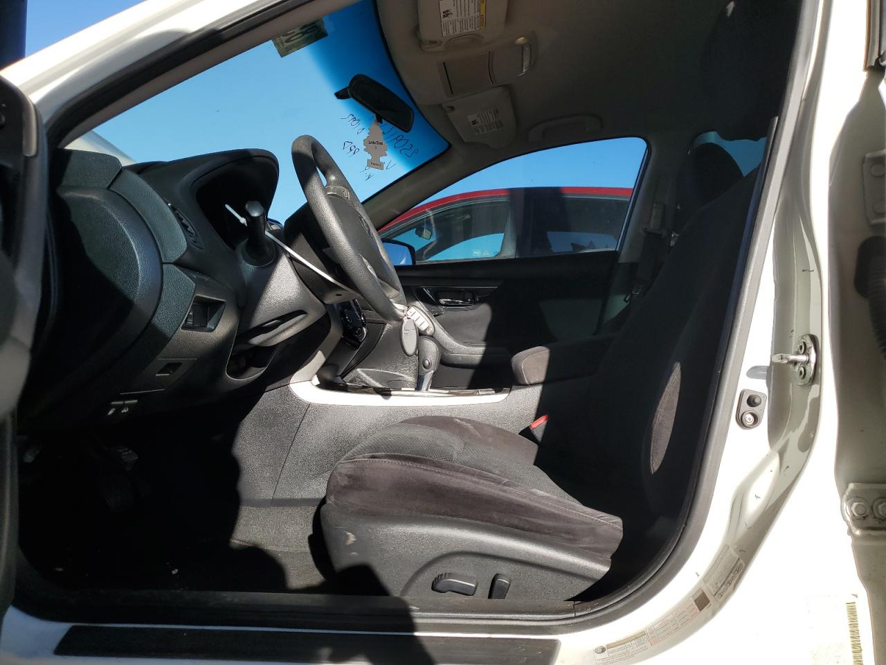 2014 Nissan Altima 2.5 VIN: 1N4AL3AP5EN358655 Lot: 85375025