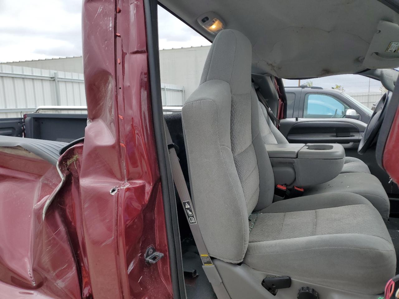 2004 Ford F250 Super Duty VIN: 1FTNF21P74EA61852 Lot: 87275955