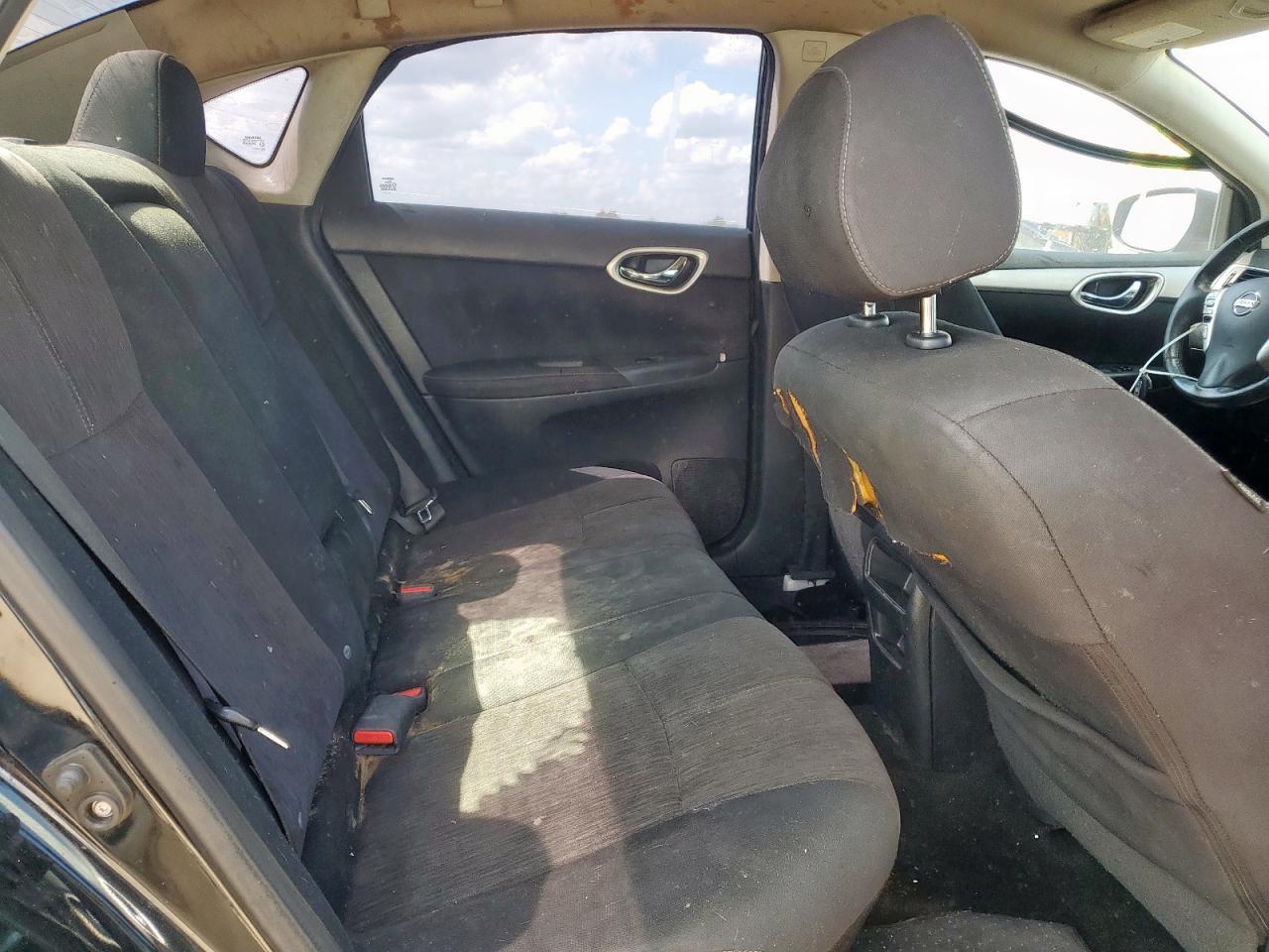 2015 Nissan Sentra S VIN: 3N1AB7AP0FL679575 Lot: 85535325