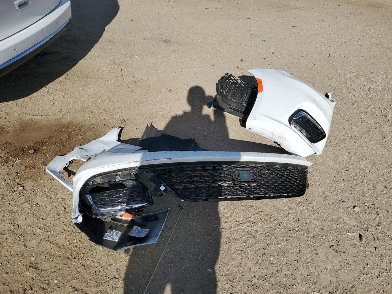 2024 Chrysler Pacifica Hybrid Select VIN: 2C4RC1S71RR156596 Lot: 90086035