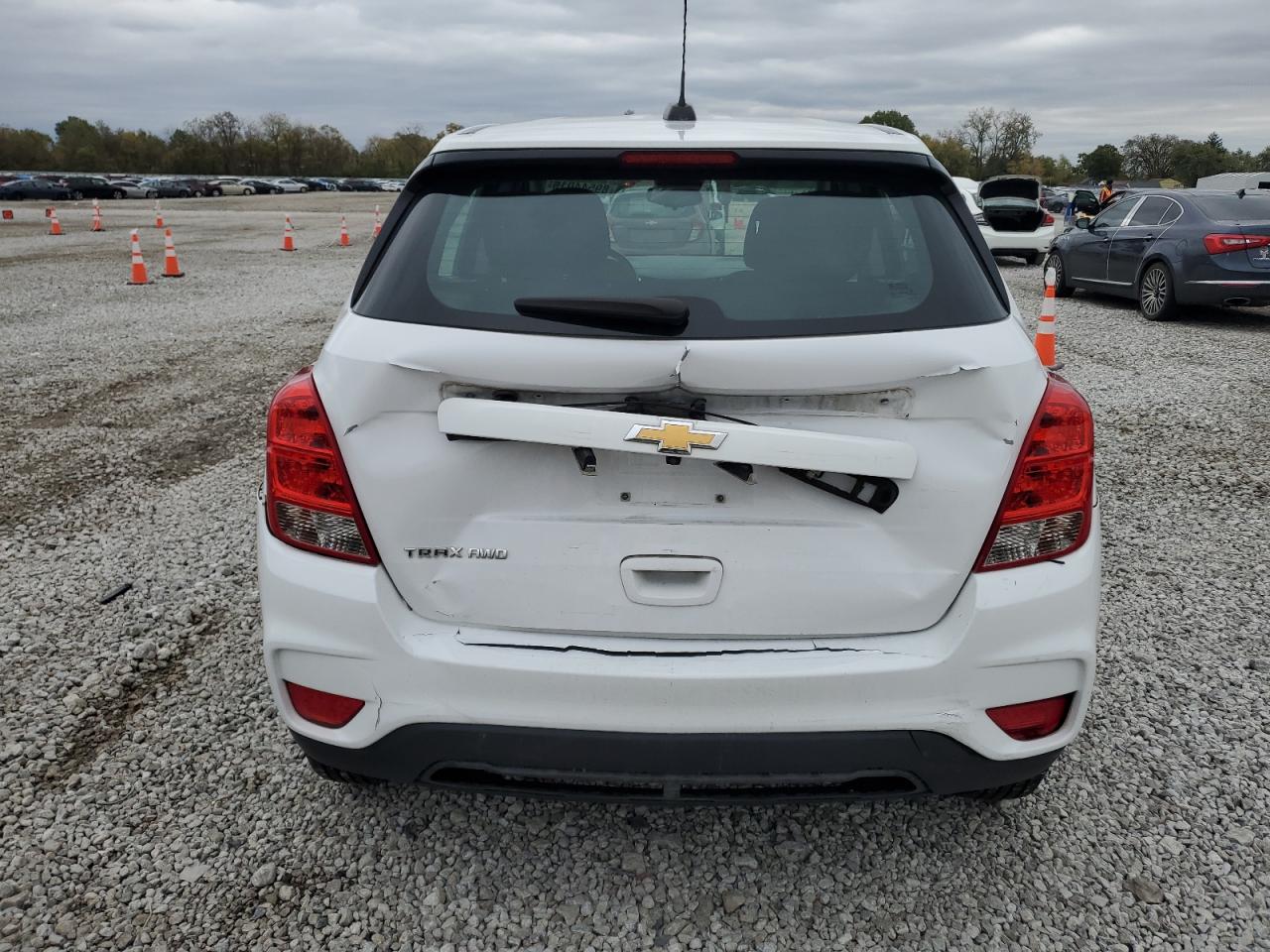 2018 Chevrolet Trax Ls VIN: 3GNCJNSB6JL389583 Lot: 89544015