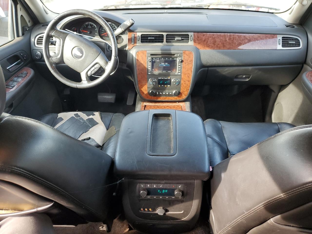 2008 Chevrolet Suburban K1500 Ls VIN: 1GNFK16308R202315 Lot: 84787765