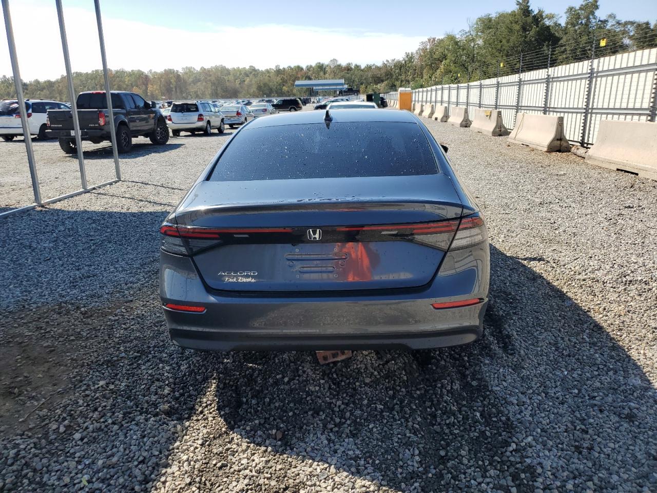 2025 Honda Accord Lx VIN: 1HGCY1F24SA016995 Lot: 85842755