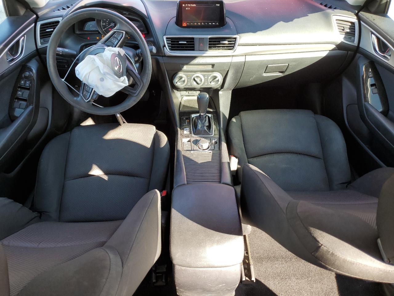 2018 Mazda 3 Sport VIN: 3MZBN1U73JM256233 Lot: 87095495