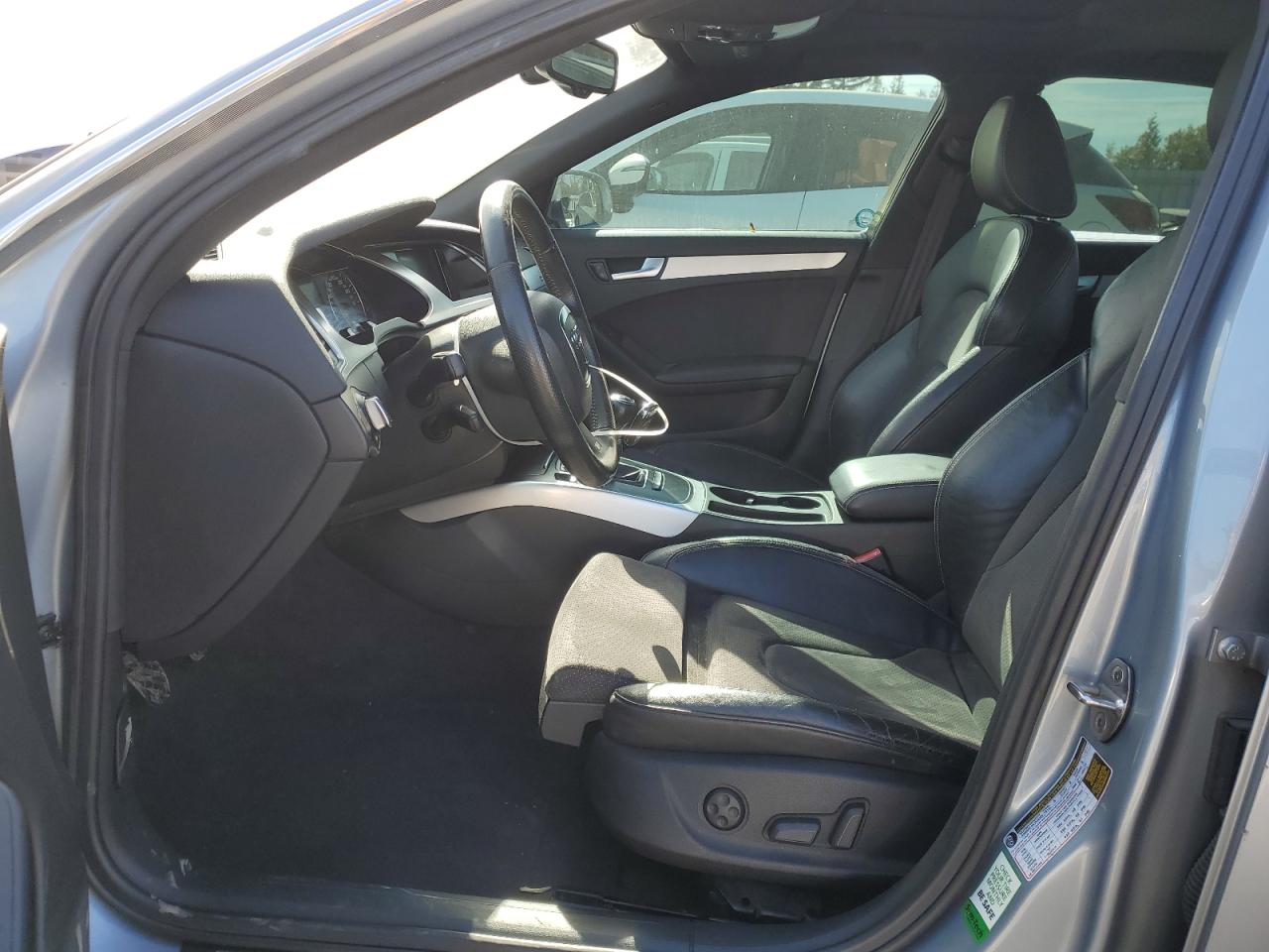 2010 Audi A4 Premium Plus VIN: WAUHFCFL3AN006087 Lot: 84741265