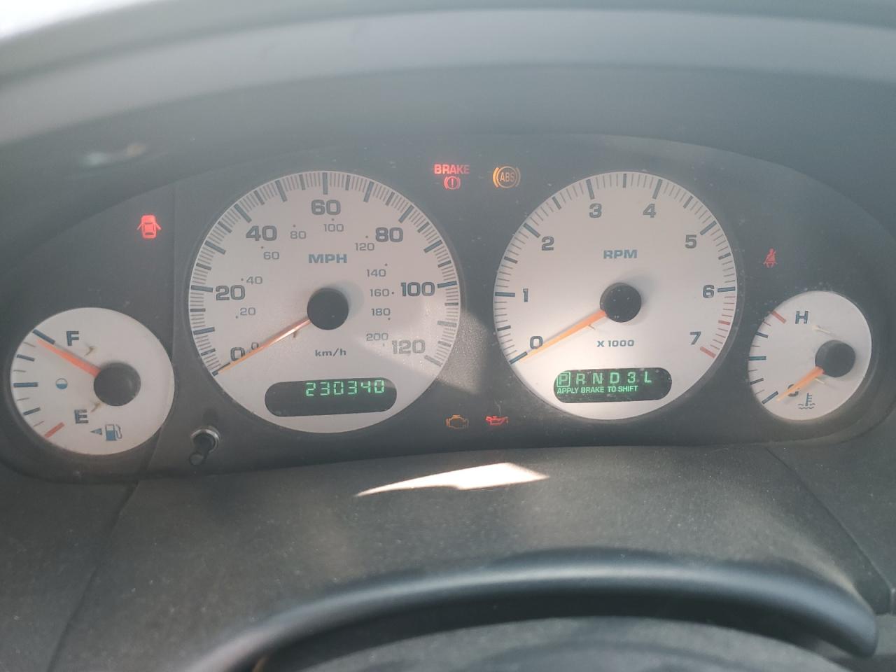 2004 Dodge Grand Caravan Se VIN: 1D4GP24R04B563285 Lot: 87284915