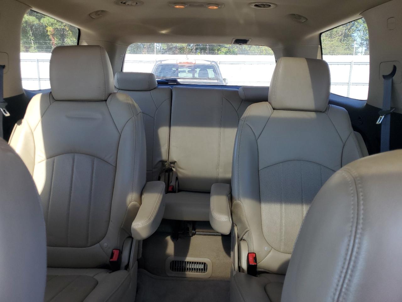 2012 GMC Acadia Denali VIN: 1GKKRTED8CJ374242 Lot: 82699455